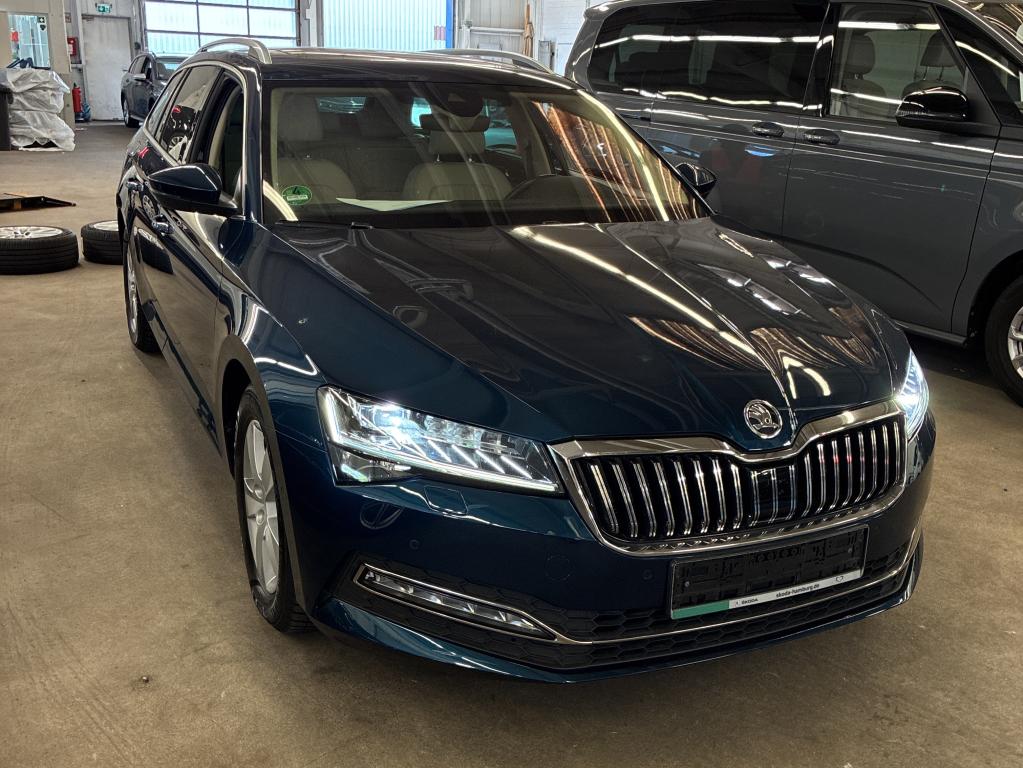 Škoda Superb Combi 2.0 TSI Style