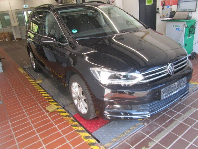 Volkswagen Touran 1.5 TSI Highline