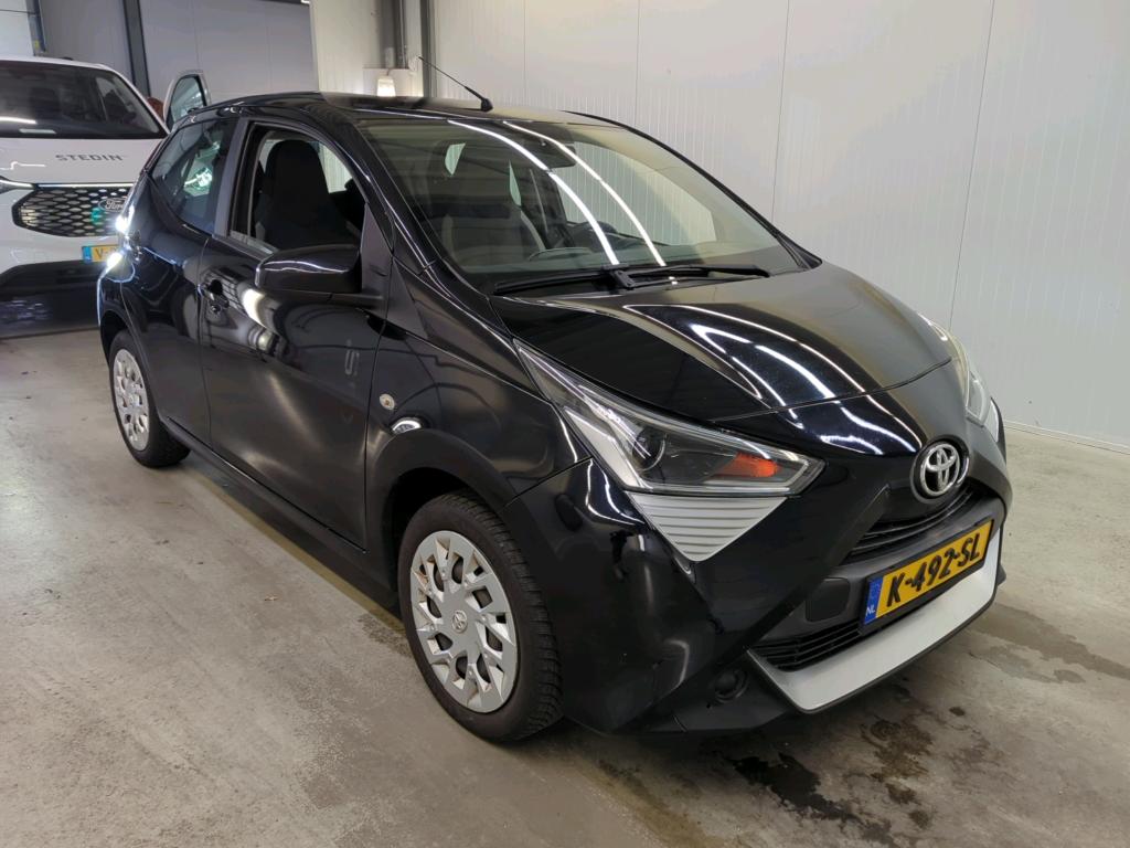 Toyota Aygo 1.0 VVT-i X-Play