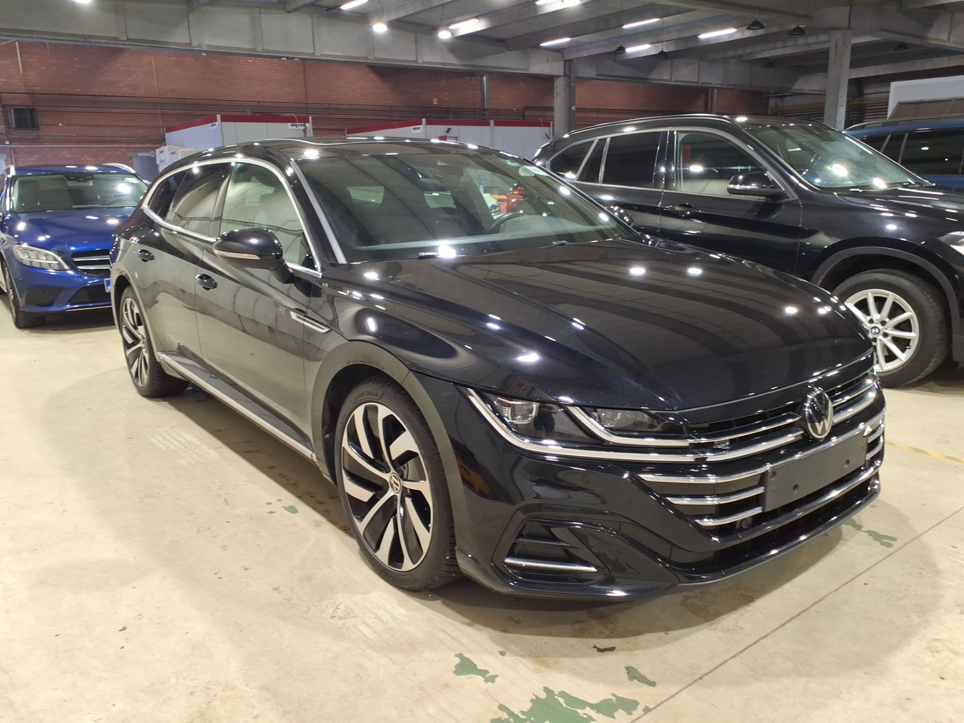Volkswagen Arteon Shooting Brake 2.0 TDI R-Line