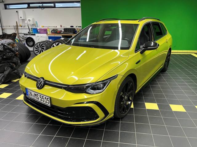 Volkswagen Golf Variant 2.0 TSI R-Line