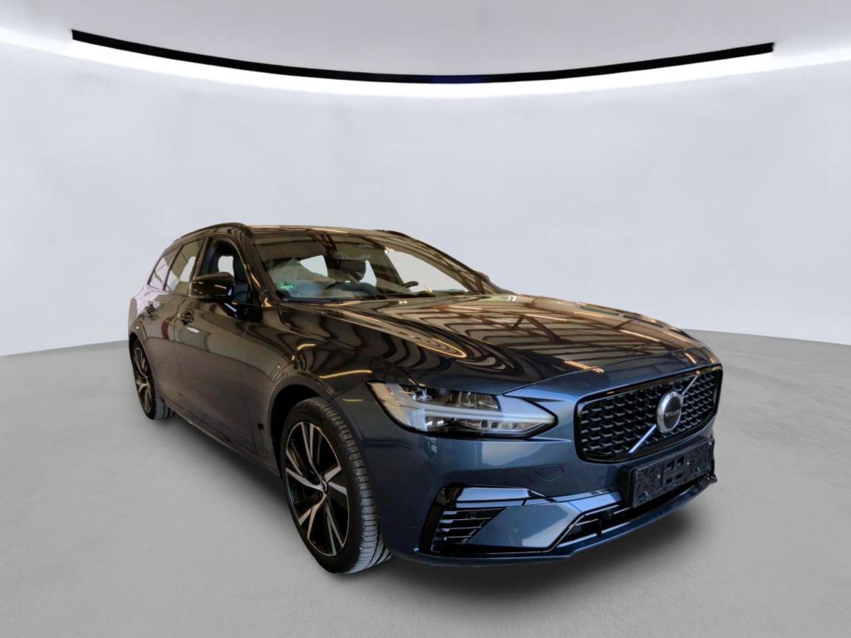 Volvo V90 T6 R-Design
