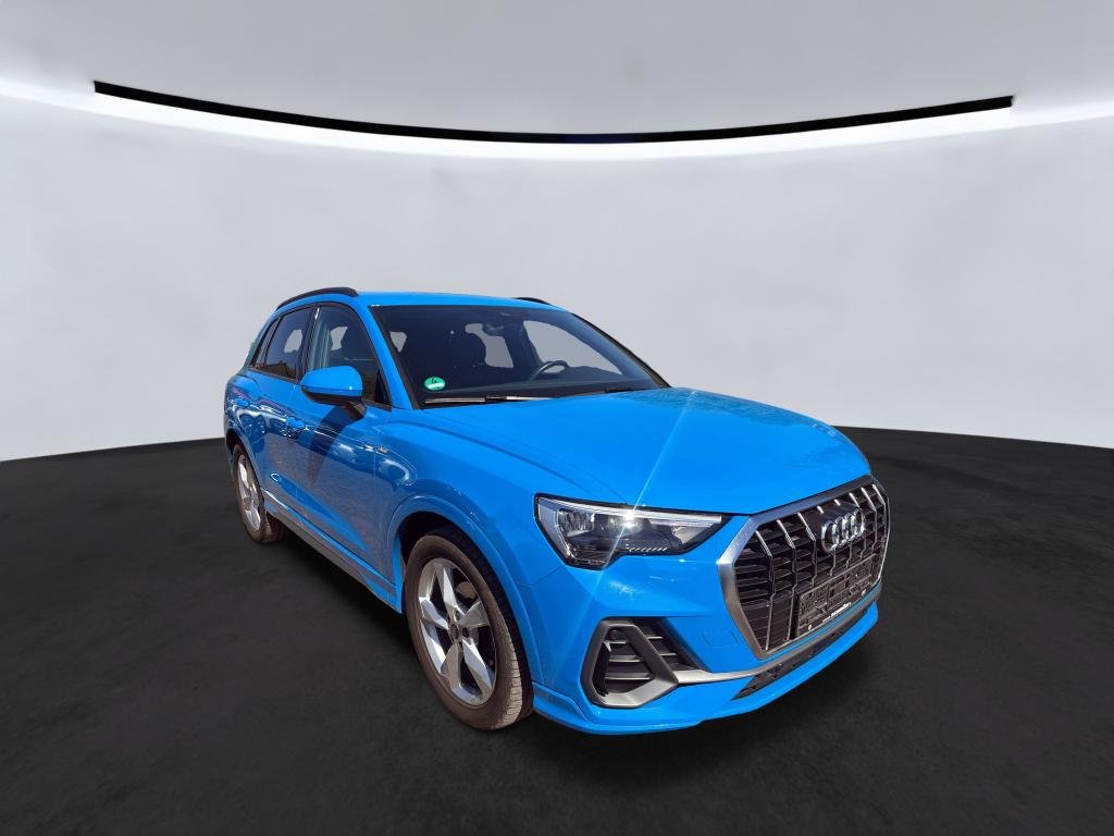 Audi Q3 35 TDI S Line