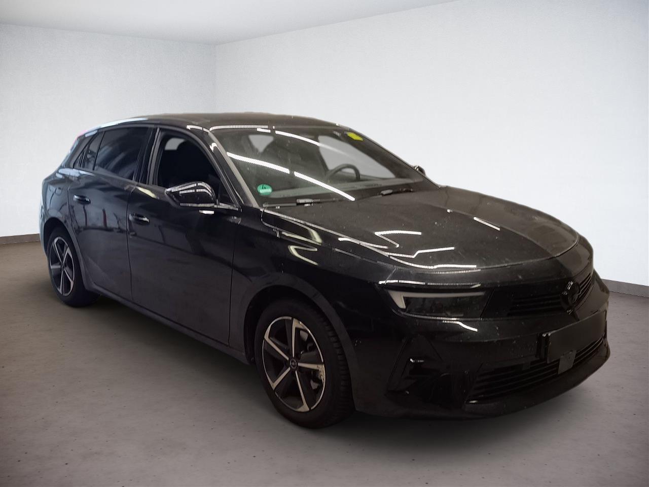 Opel Astra 1.2 GS