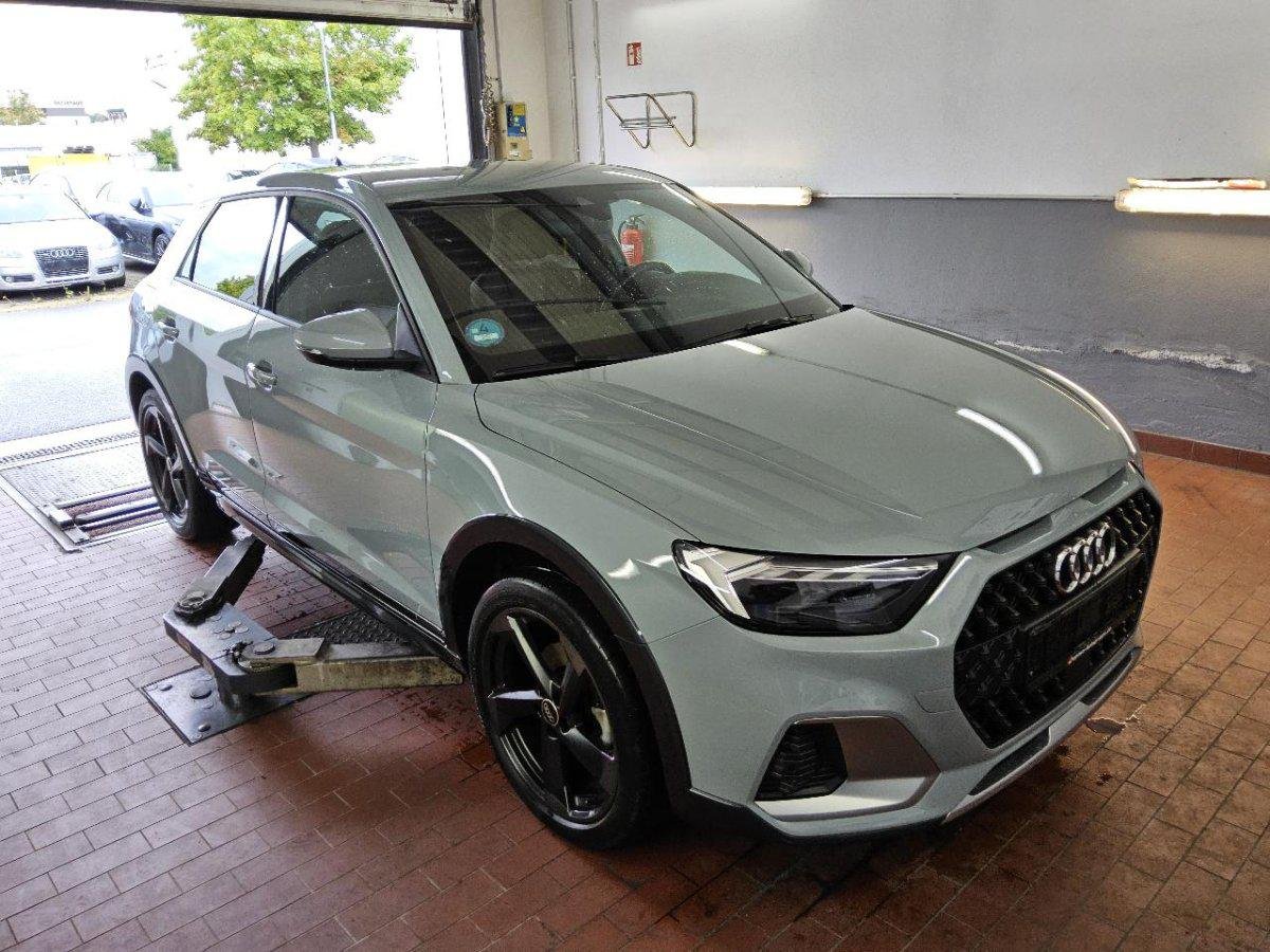 Audi A1 Allstreet 25 TFSI