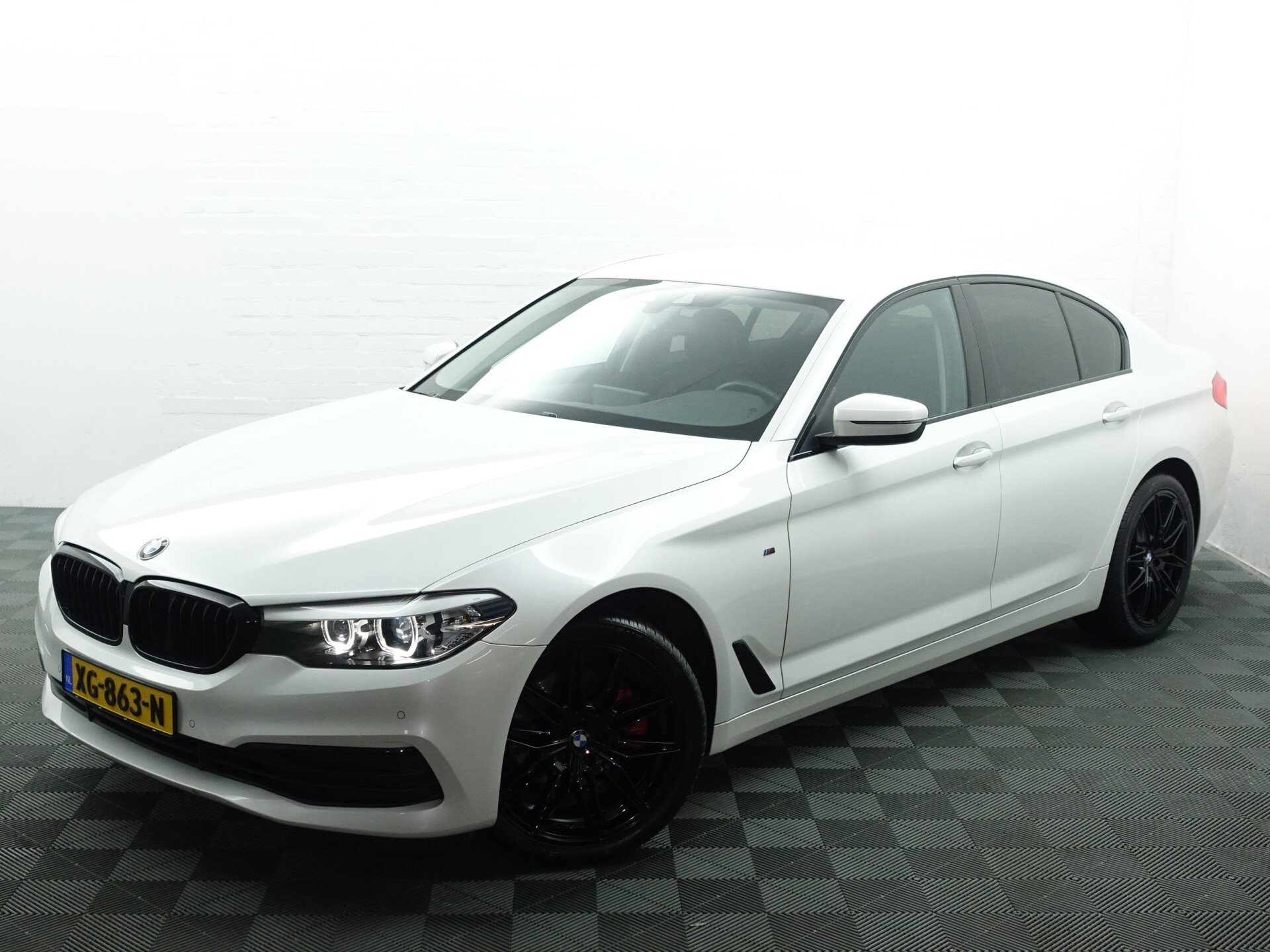 BMW 5 Series 520d Business