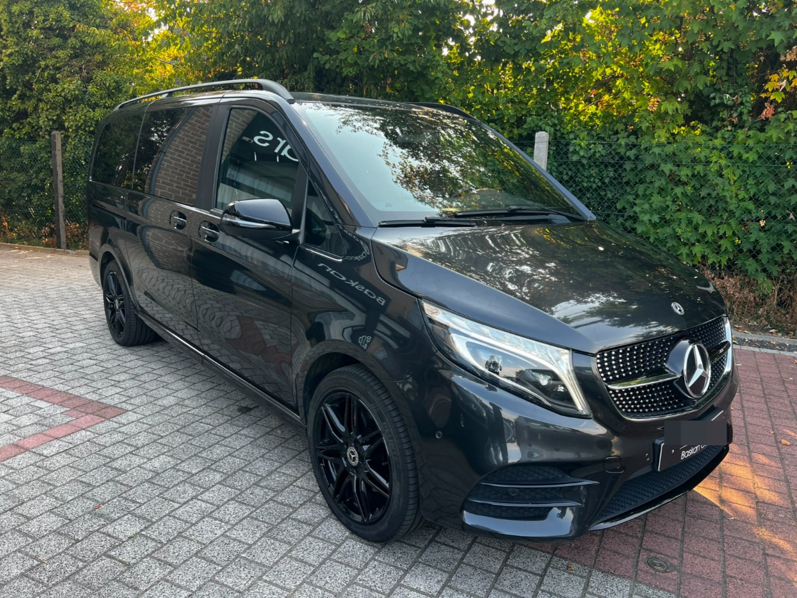 Mercedes-Benz V 300 AMG Line