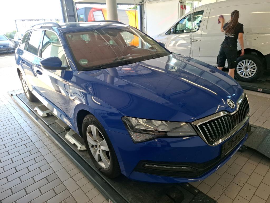 Škoda Superb Combi 2.0 TDI Ambition