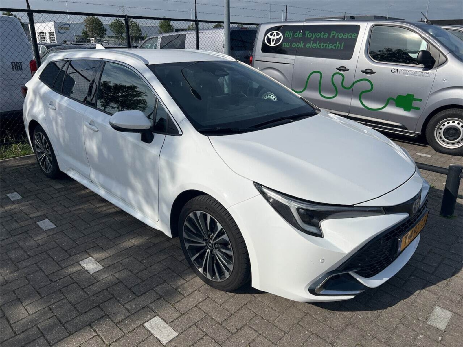 Toyota Corolla Touring Sports Business