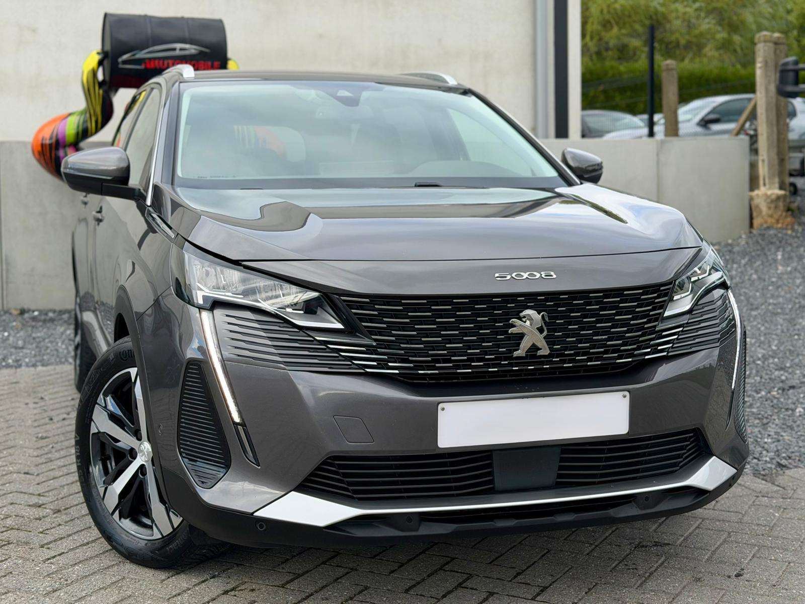 Peugeot 5008 1.2i Allure Pack