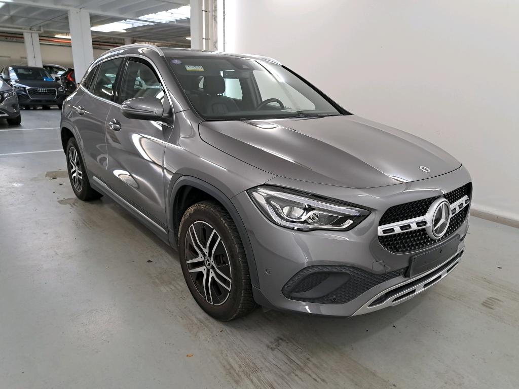 Mercedes-Benz GLA 250e Business Solution