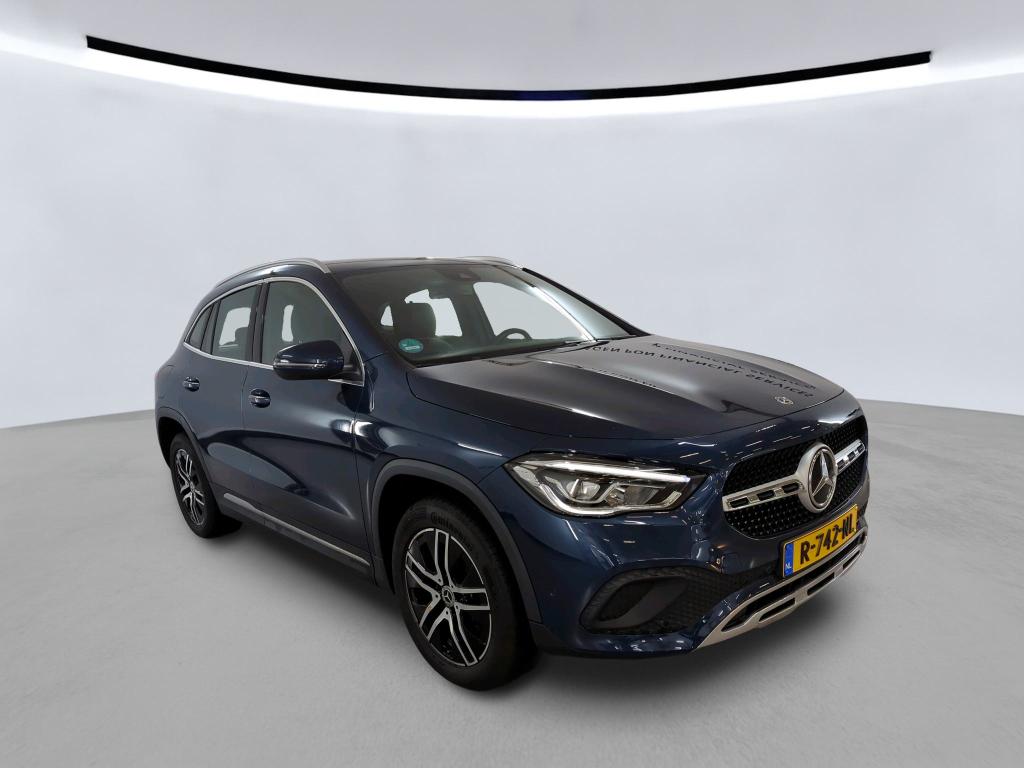 Mercedes-Benz GLA 250e Business