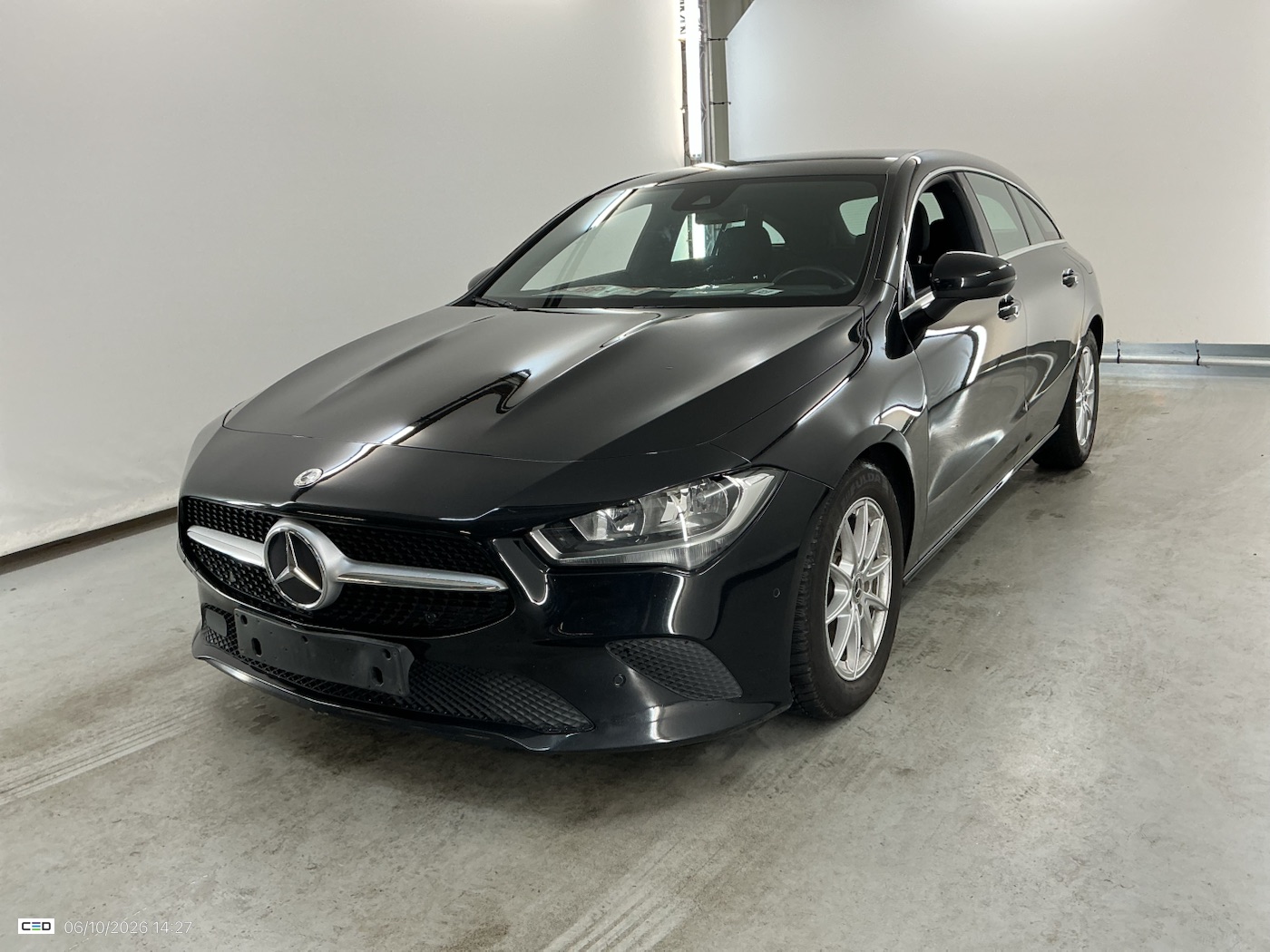 Mercedes-Benz CLA Shooting Brake 180d Business Solution