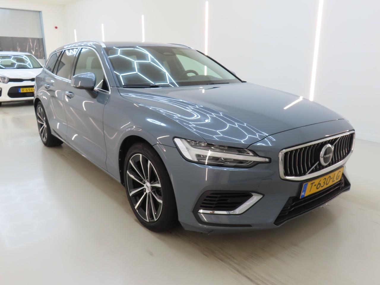 Volvo V60 T6 Core Bright