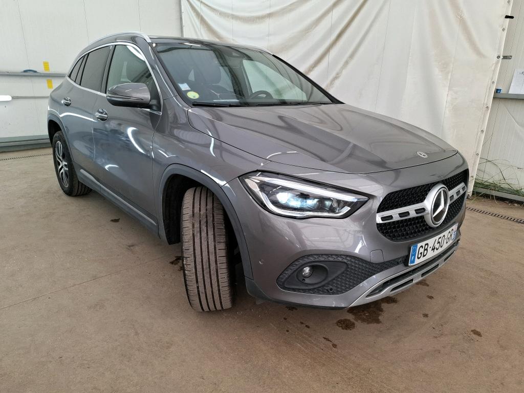 Mercedes-Benz GLA 200d progressive