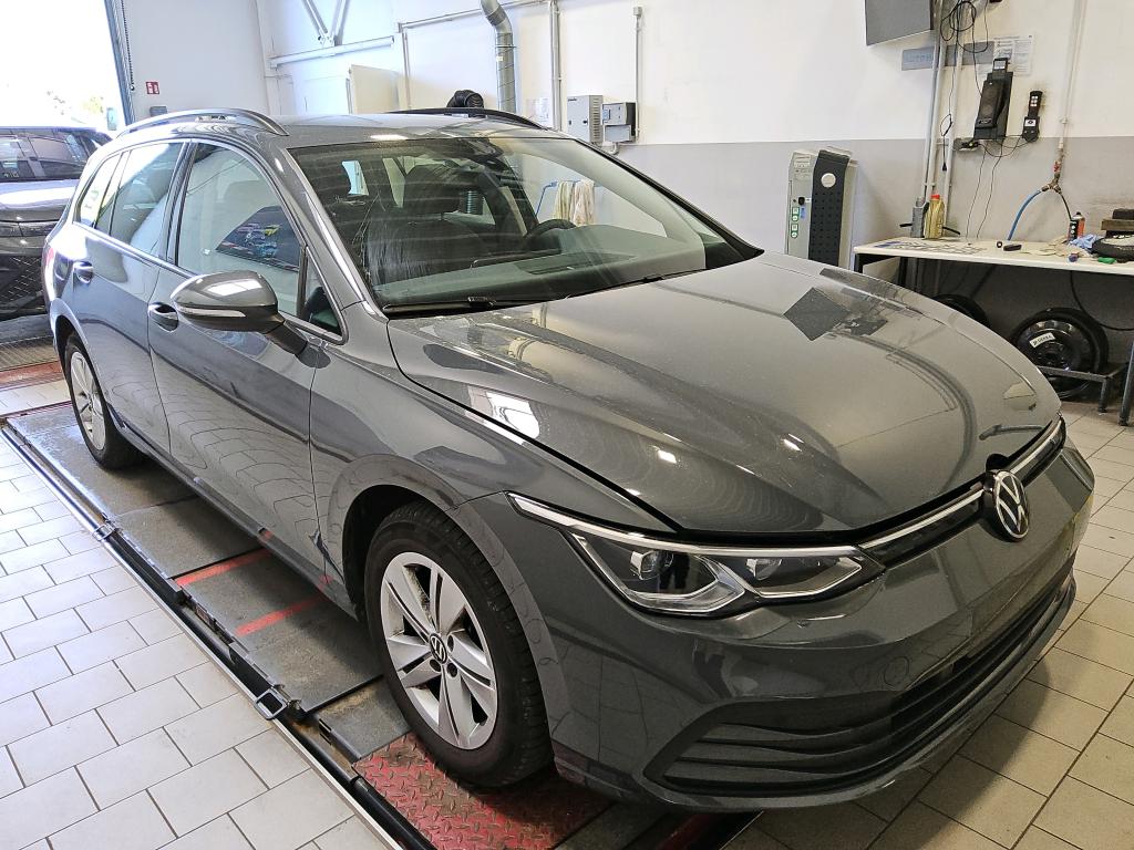Volkswagen Golf Variant 1.5 eTSI Life