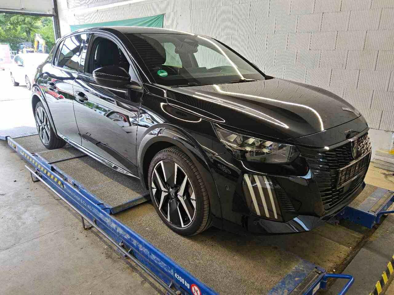 Peugeot 208 1.2