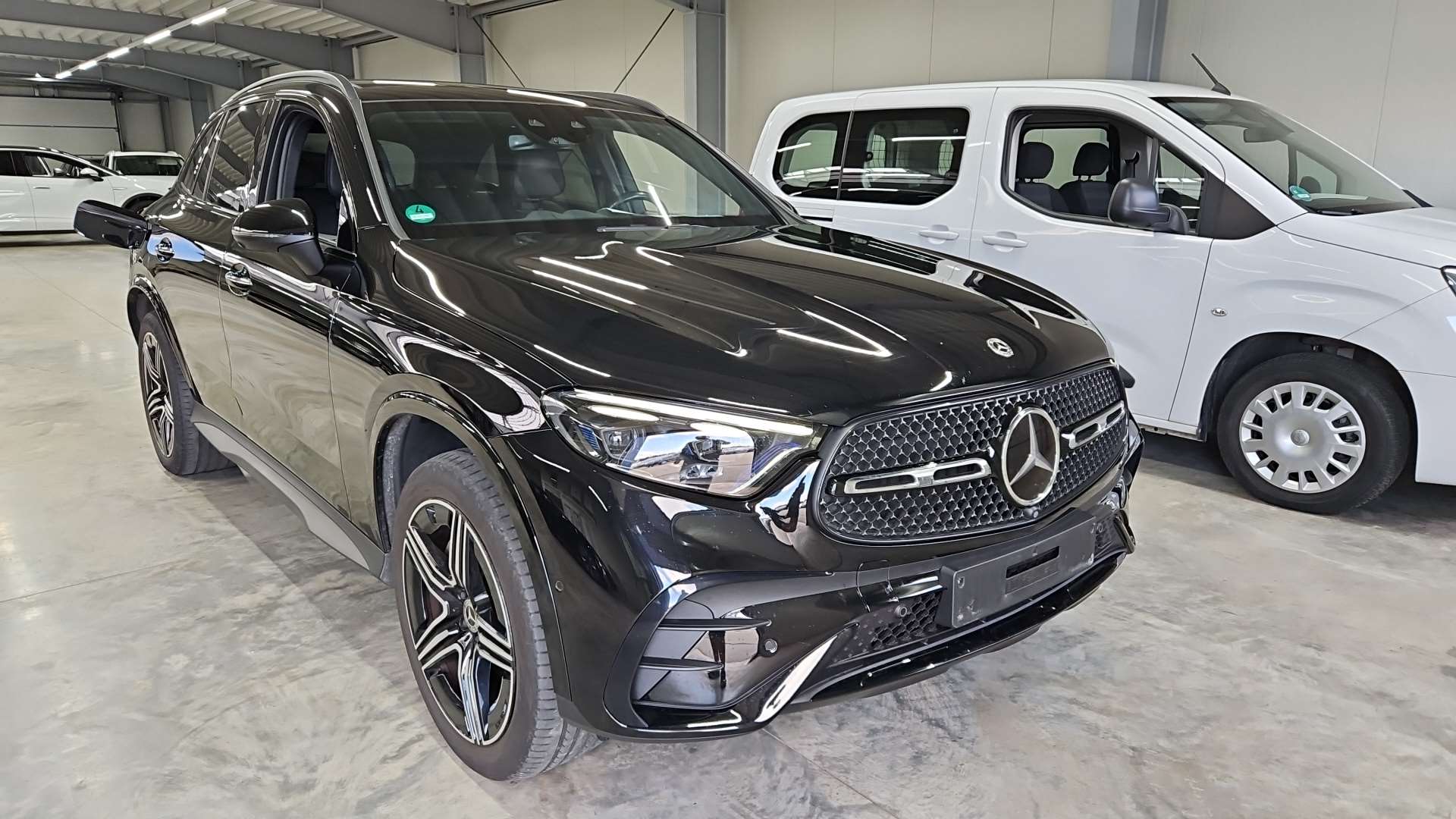 Mercedes-Benz GLC 300e AMG Line