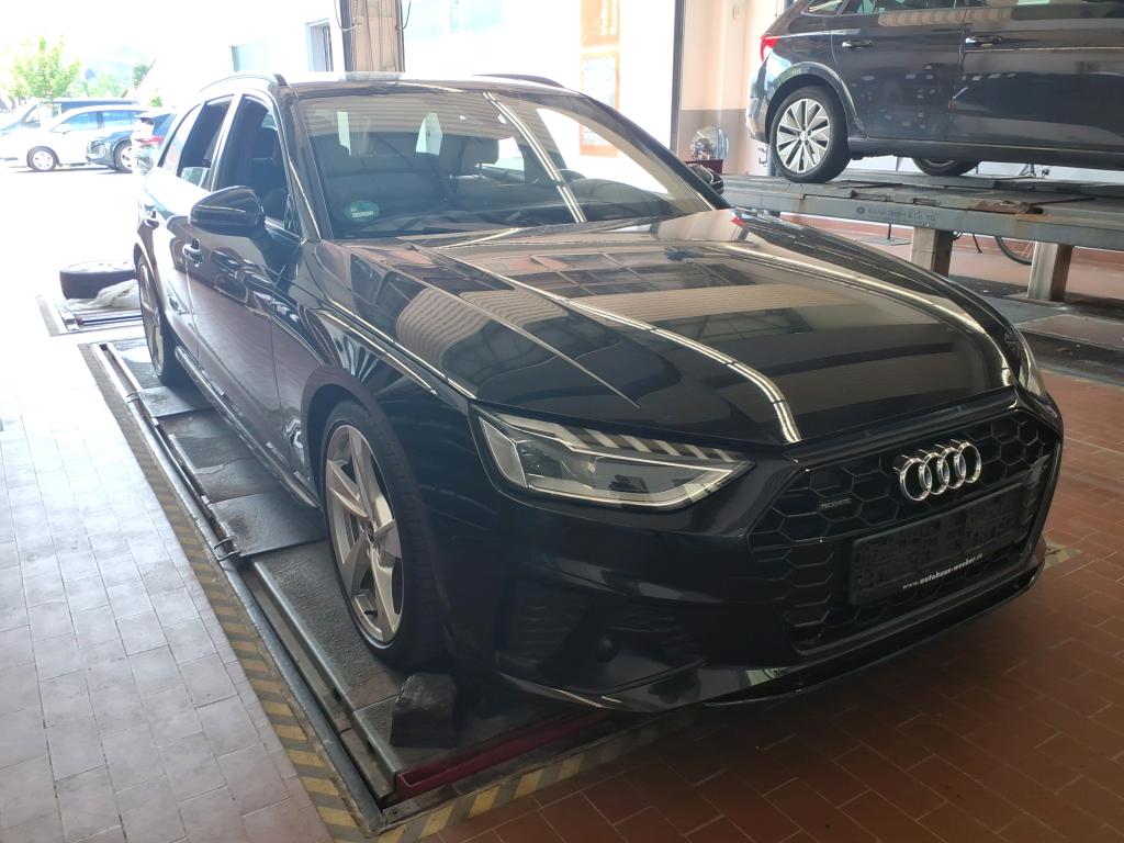 Audi A4 Avant 50 TDI S Line