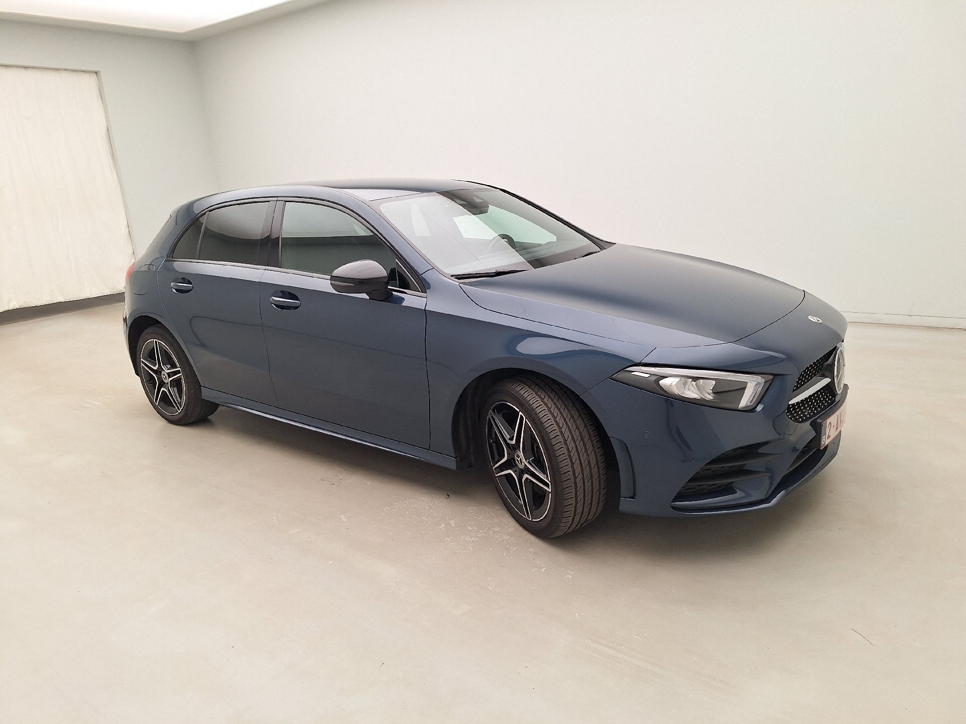 Mercedes-Benz A 250e AMG Line