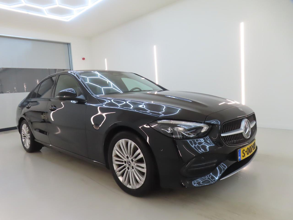 Mercedes-Benz C 180 Business Line