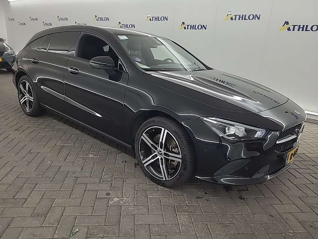 Mercedes-Benz CLA Shooting Brake 250e Luxury
