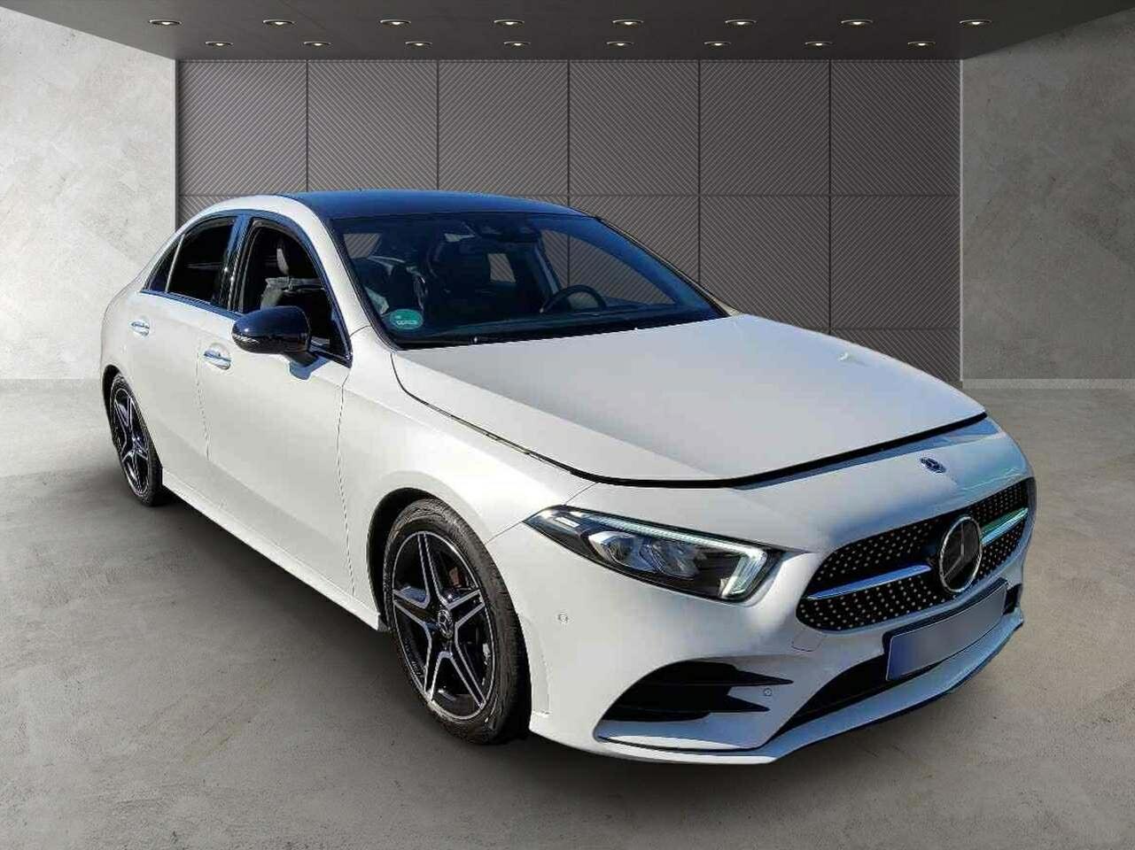 Mercedes-Benz A 200 AMG Line
