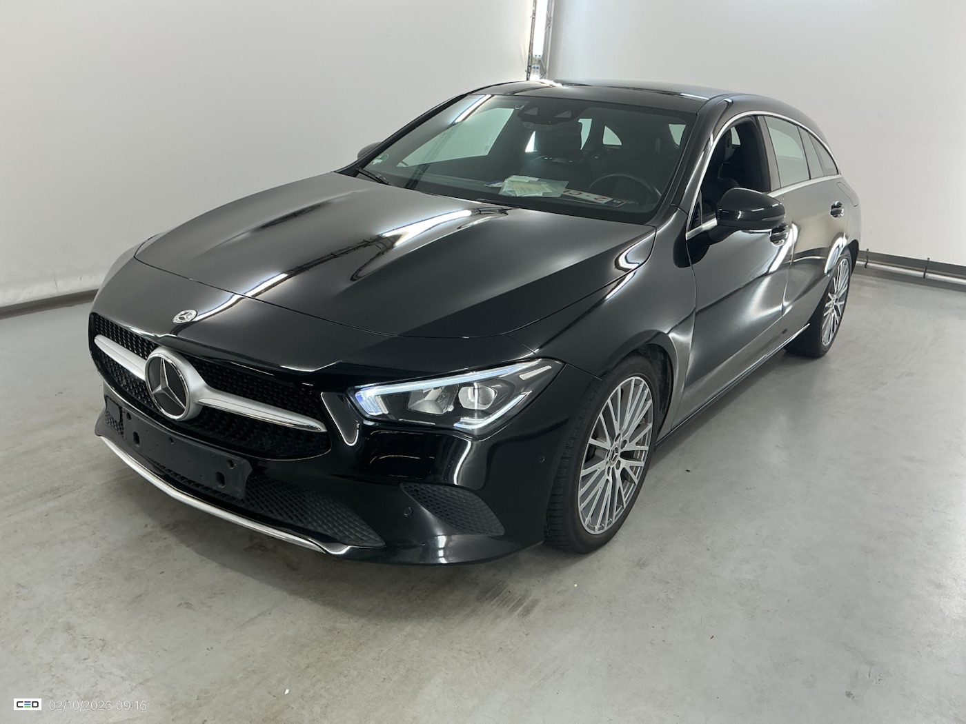 Mercedes-Benz CLA Shooting Brake 180d Luxury
