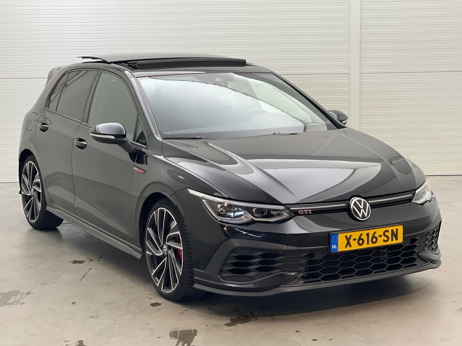 Volkswagen Golf GTI 2.0 TSI