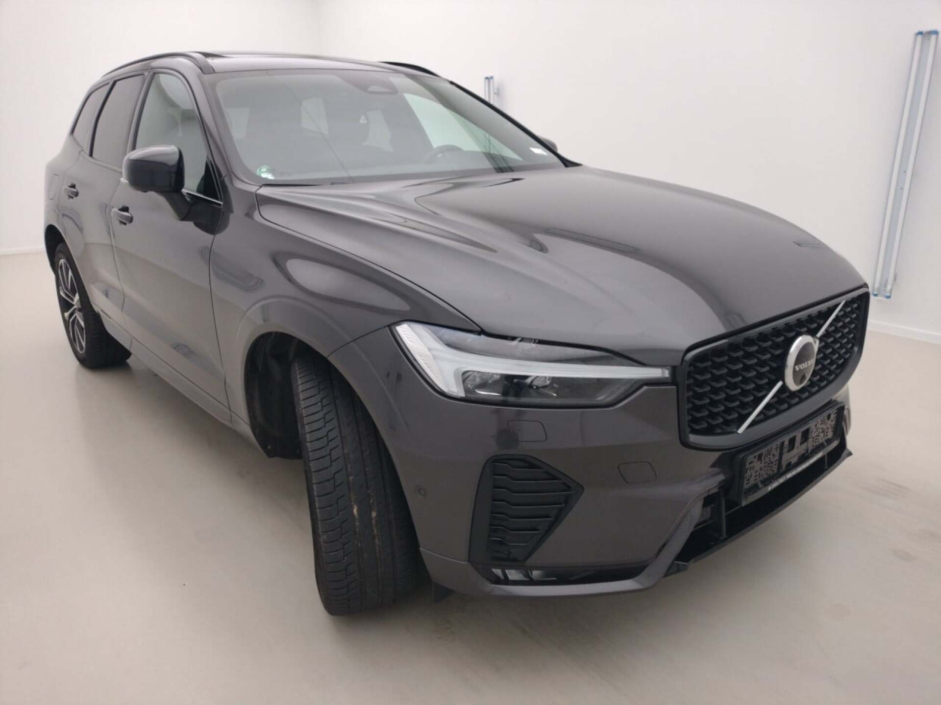 Volvo XC60 B4 Plus Dark