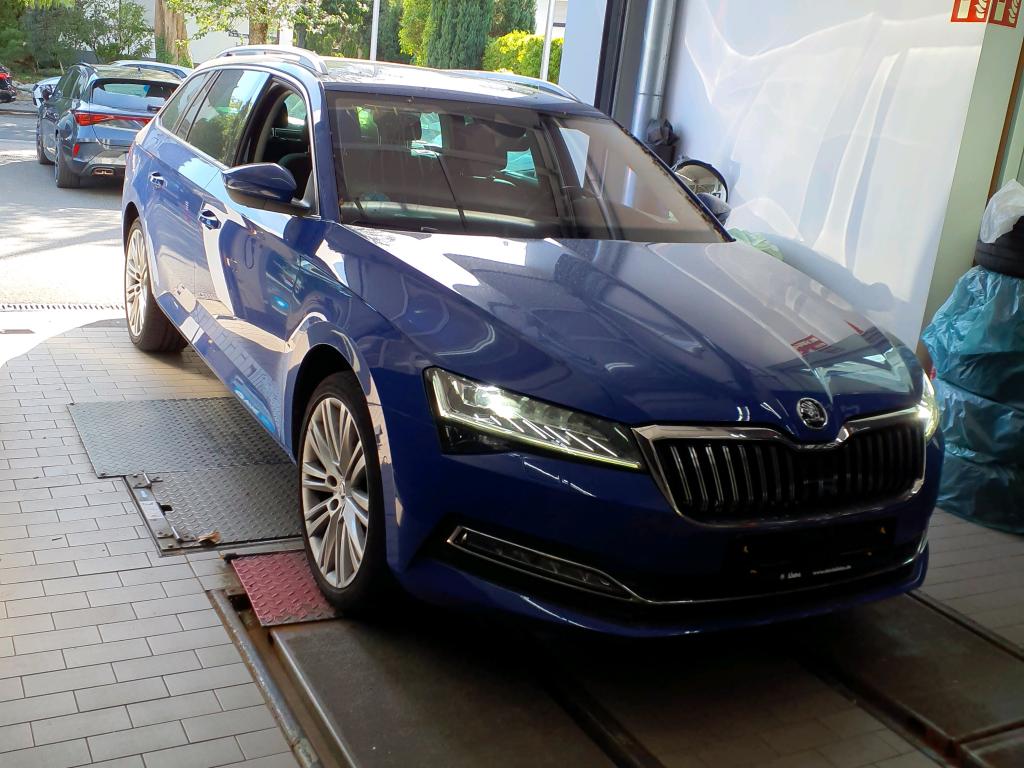 Škoda Superb Combi 2.0 TDI Style