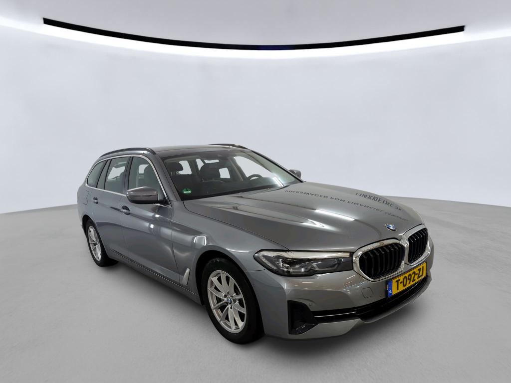 BMW 5 Series Touring 520i Business