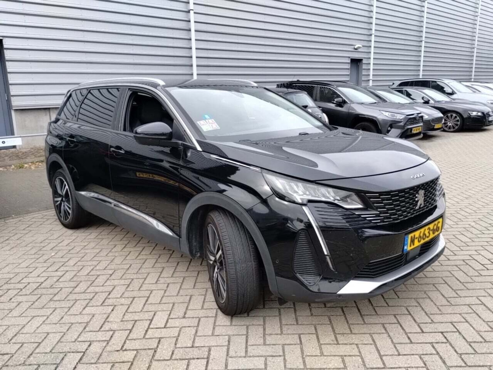 Peugeot 5008 1.2i Allure