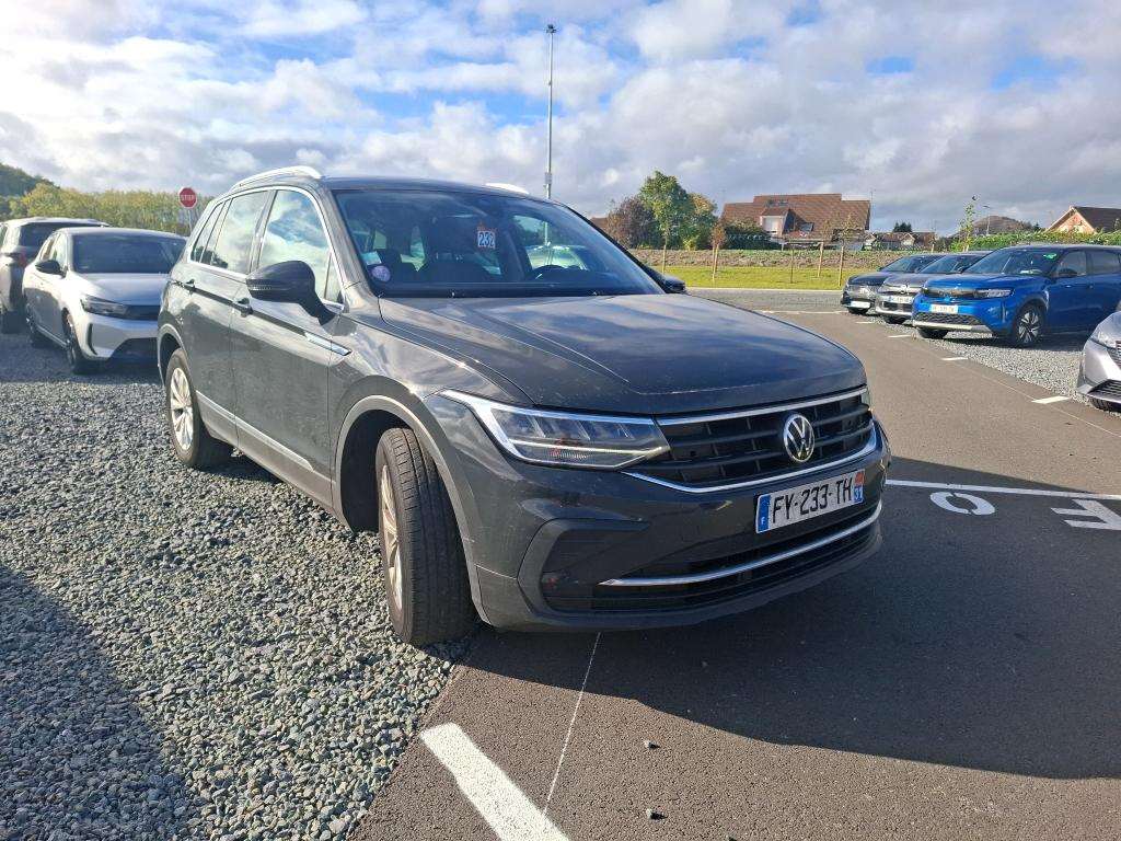 Volkswagen Tiguan 1.5 TSI Life Business