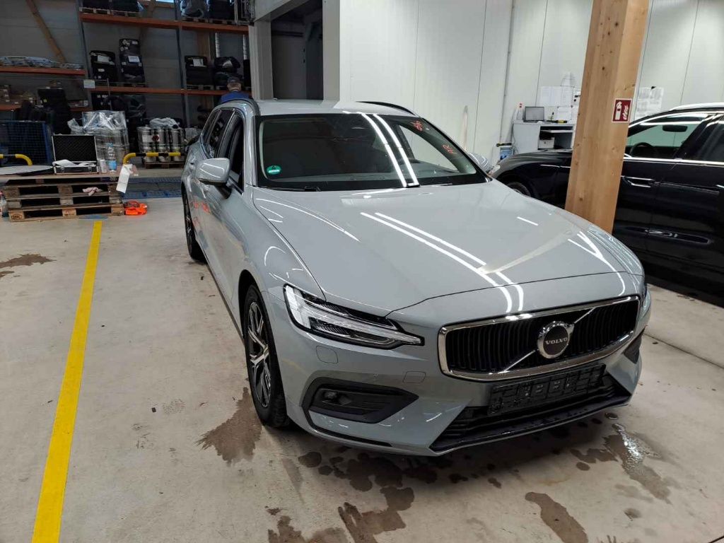 Volvo V60 B4 Core