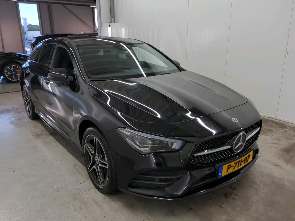 Mercedes-Benz CLA Shooting Brake 250e AMG Line