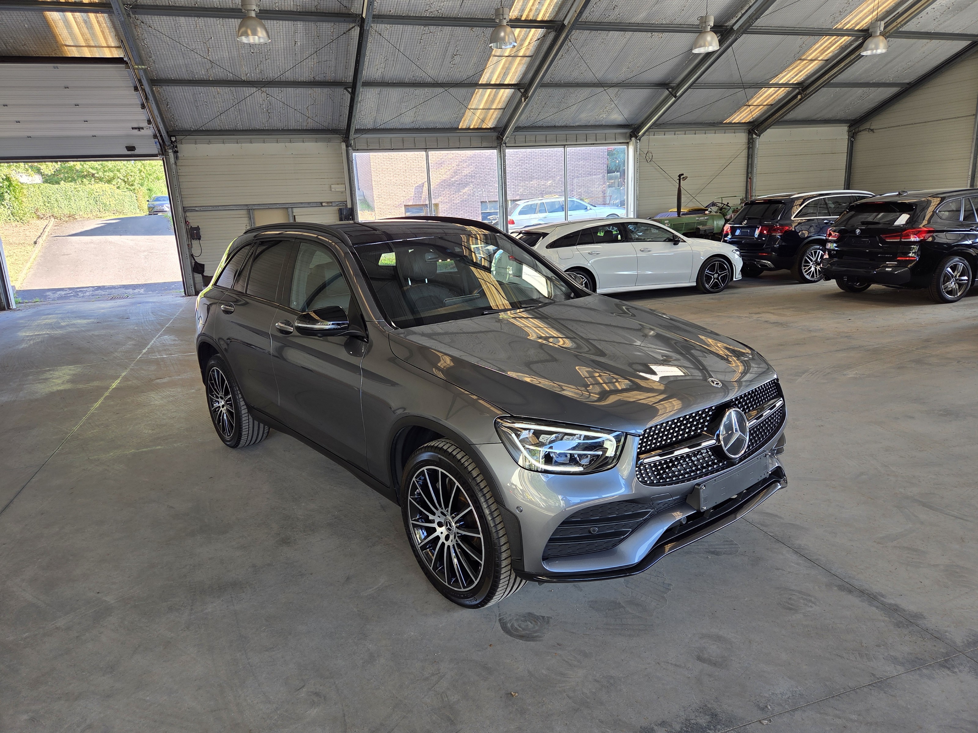 Mercedes-Benz GLC 300de AMG Line
