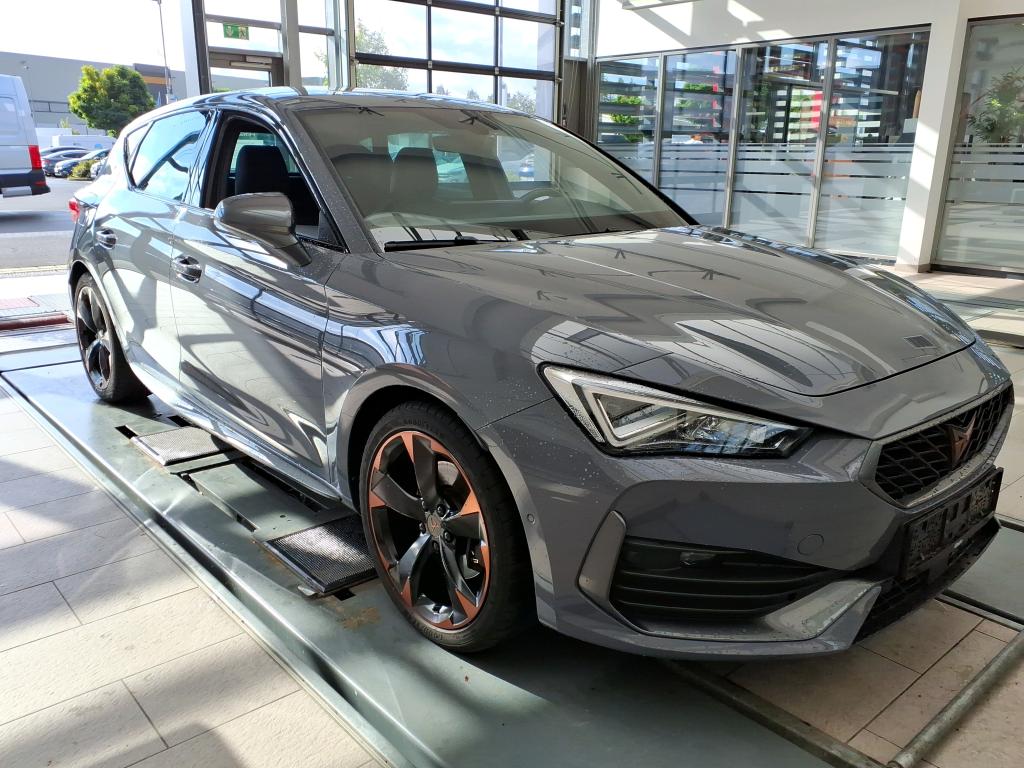 Cupra Leon 2.0 TSI