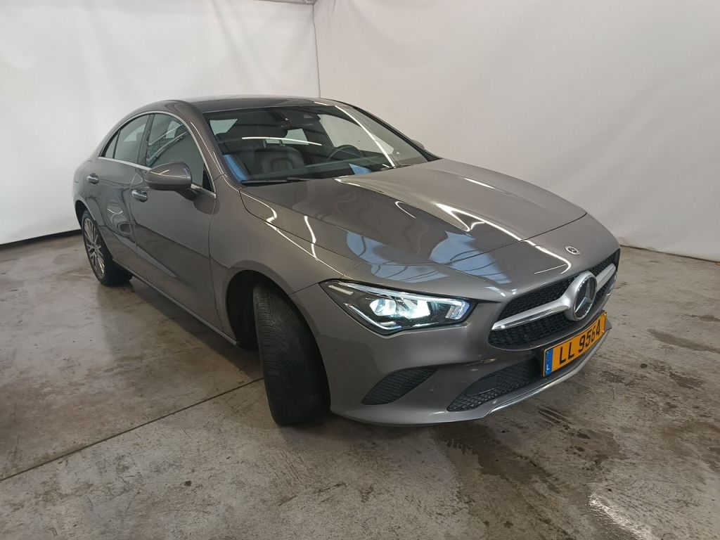 Mercedes-Benz CLA 250e Luxury