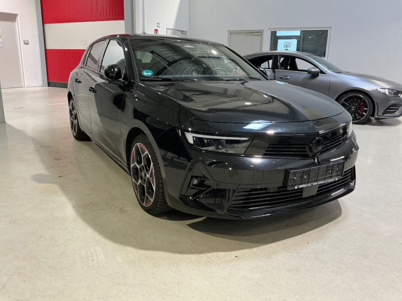 Opel Astra 1.2 GS Line