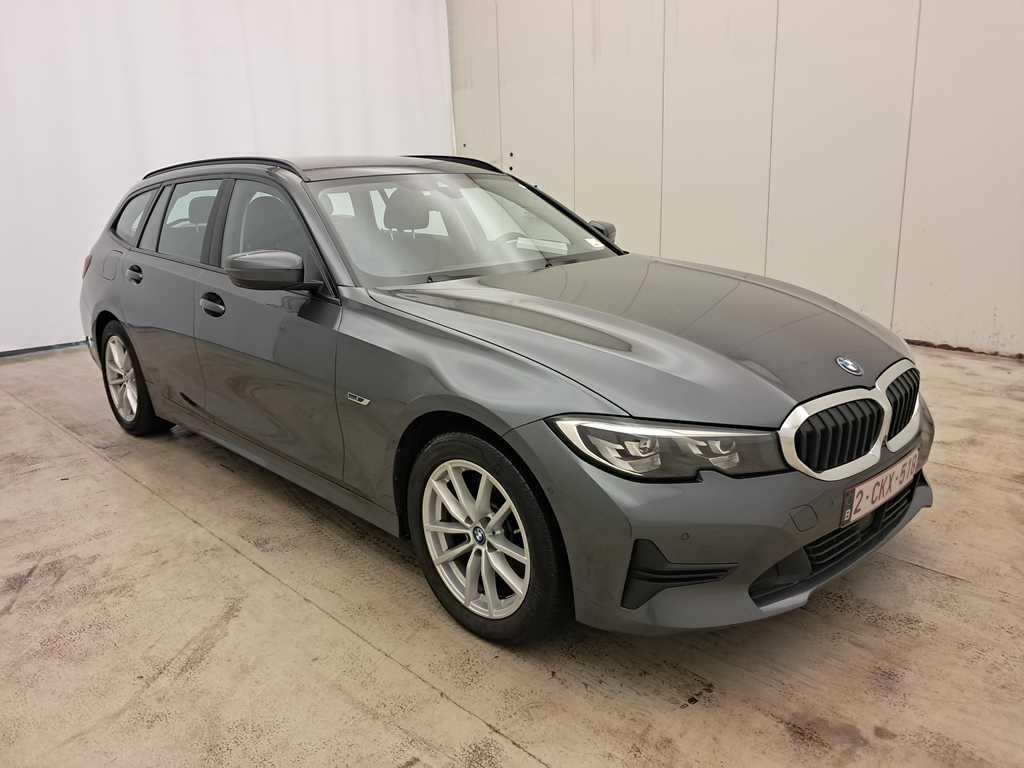 BMW 3 Series Touring 320e