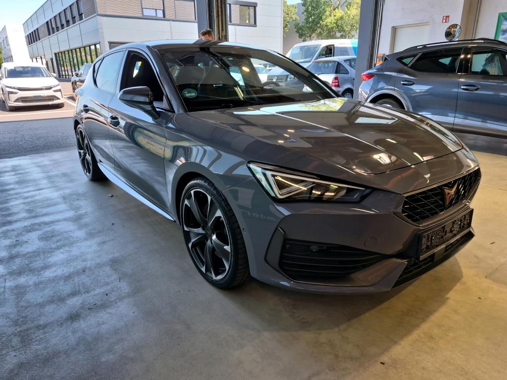 Cupra Leon 2.0 TSI VZ