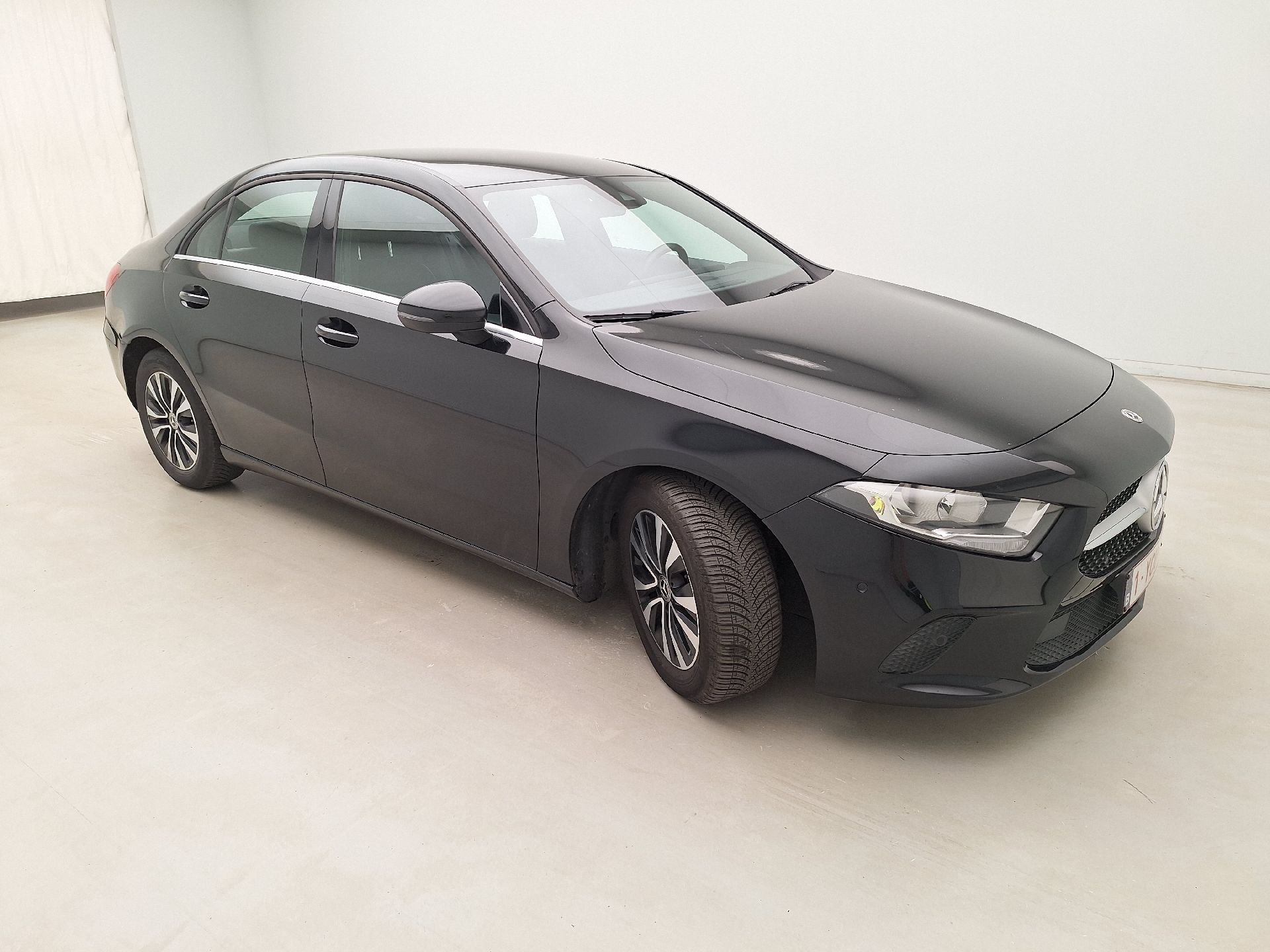 Mercedes-Benz A 180d
