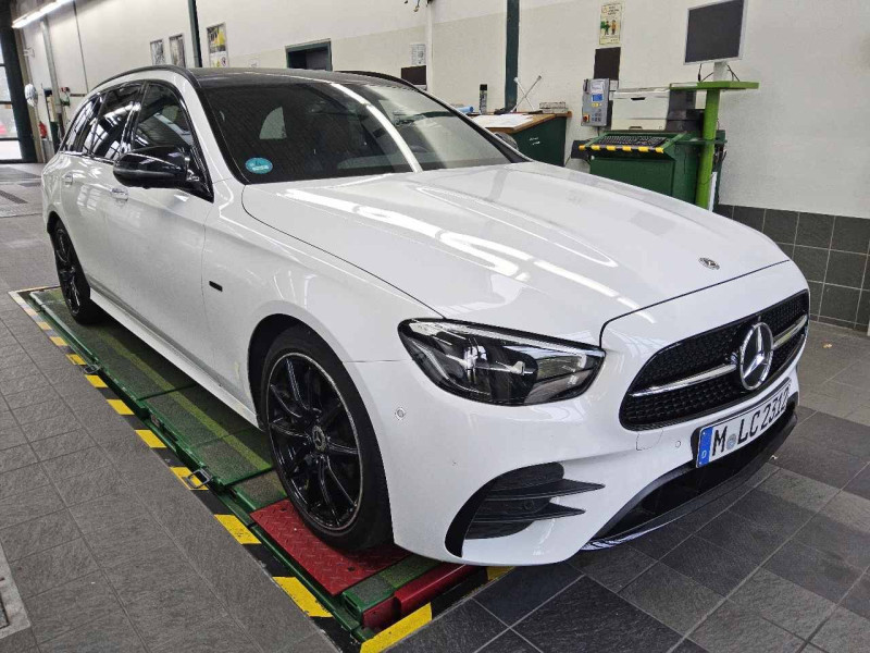 Mercedes-Benz E Break 400d AMG Line