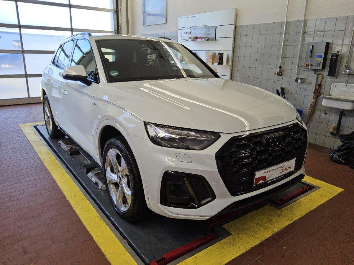 Audi Q5 50 TFSIe S Line
