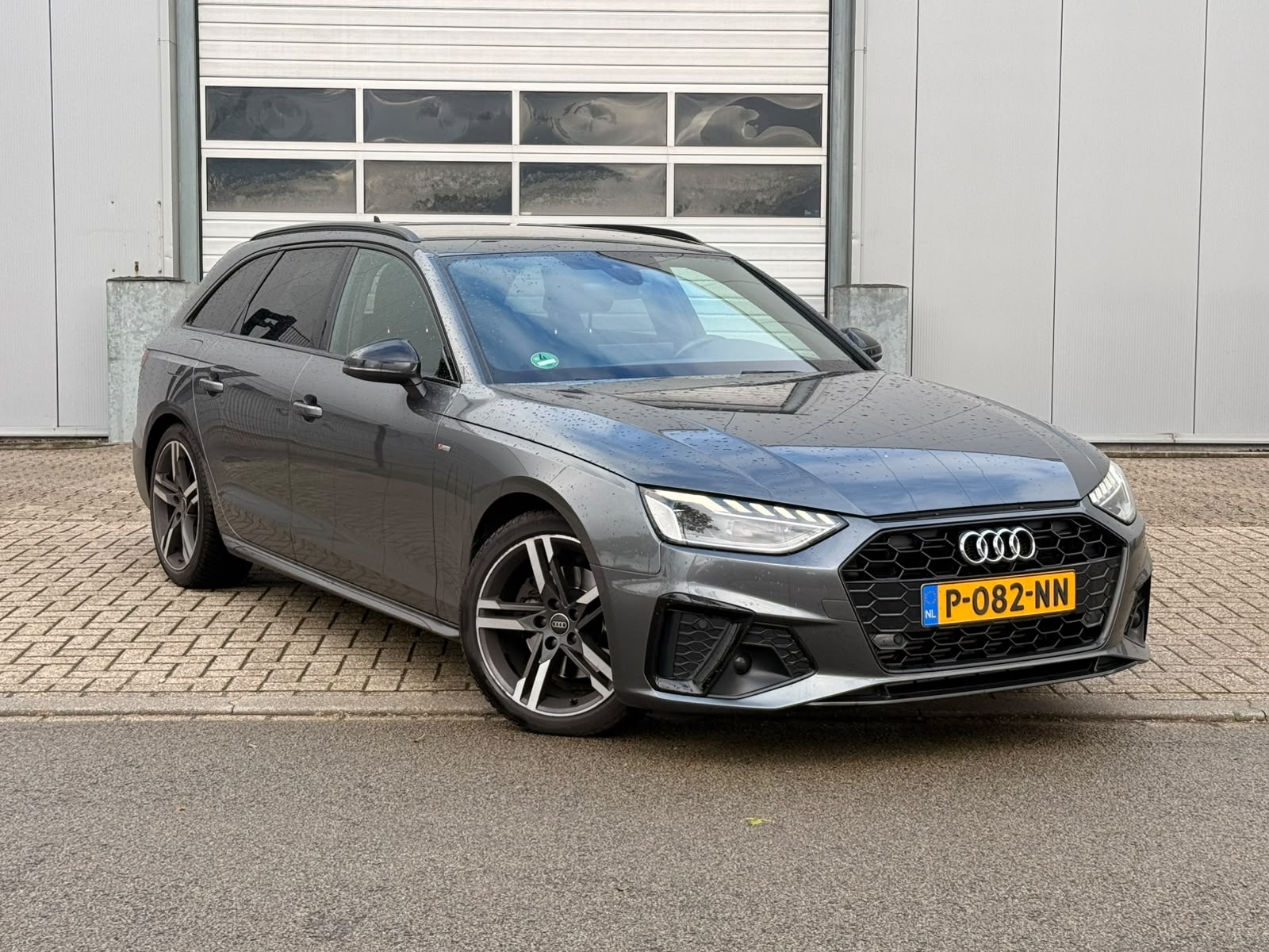 Audi A4 Avant 35 TFSI S Edition Competition