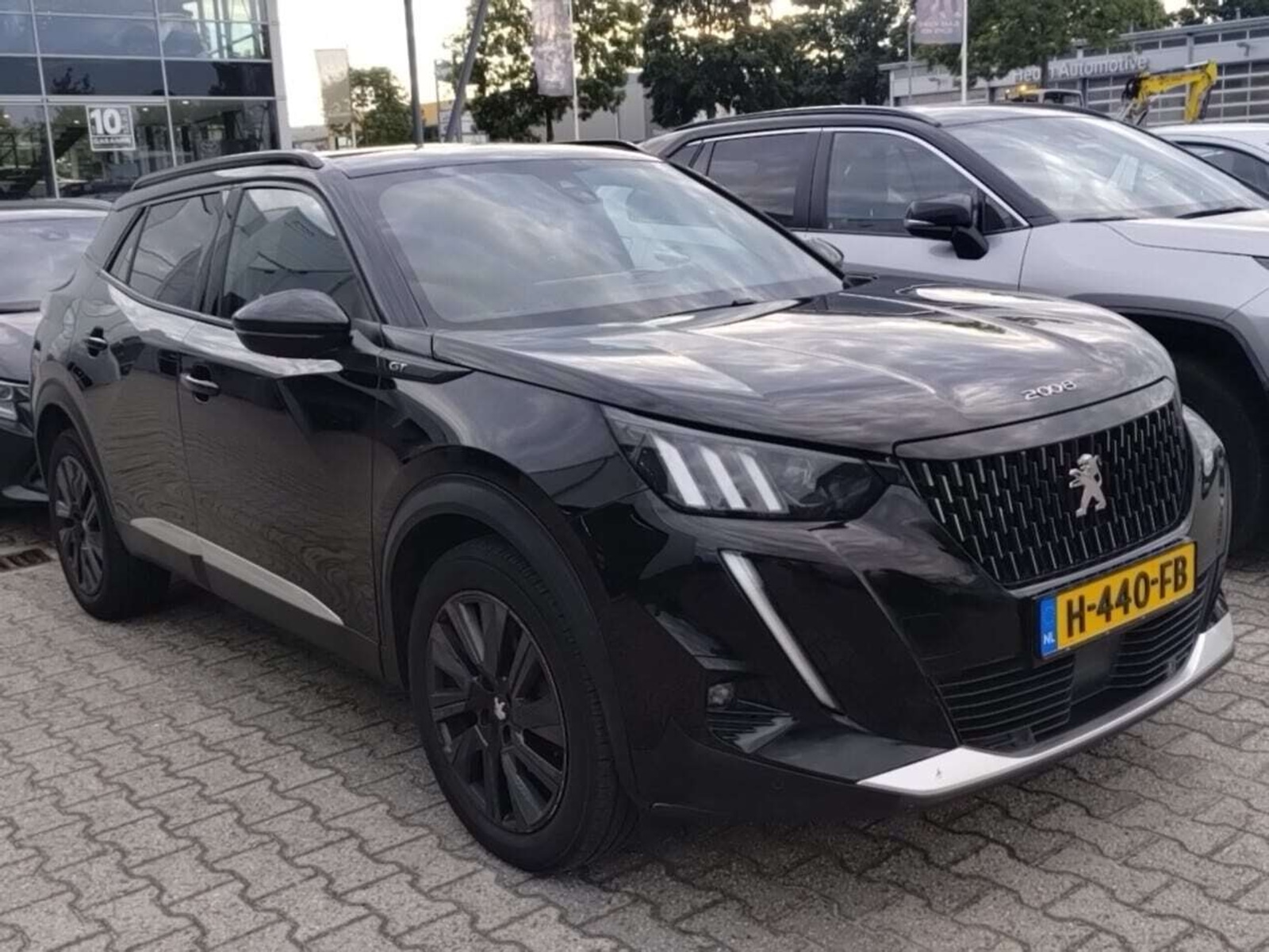 Peugeot 2008 1.2i