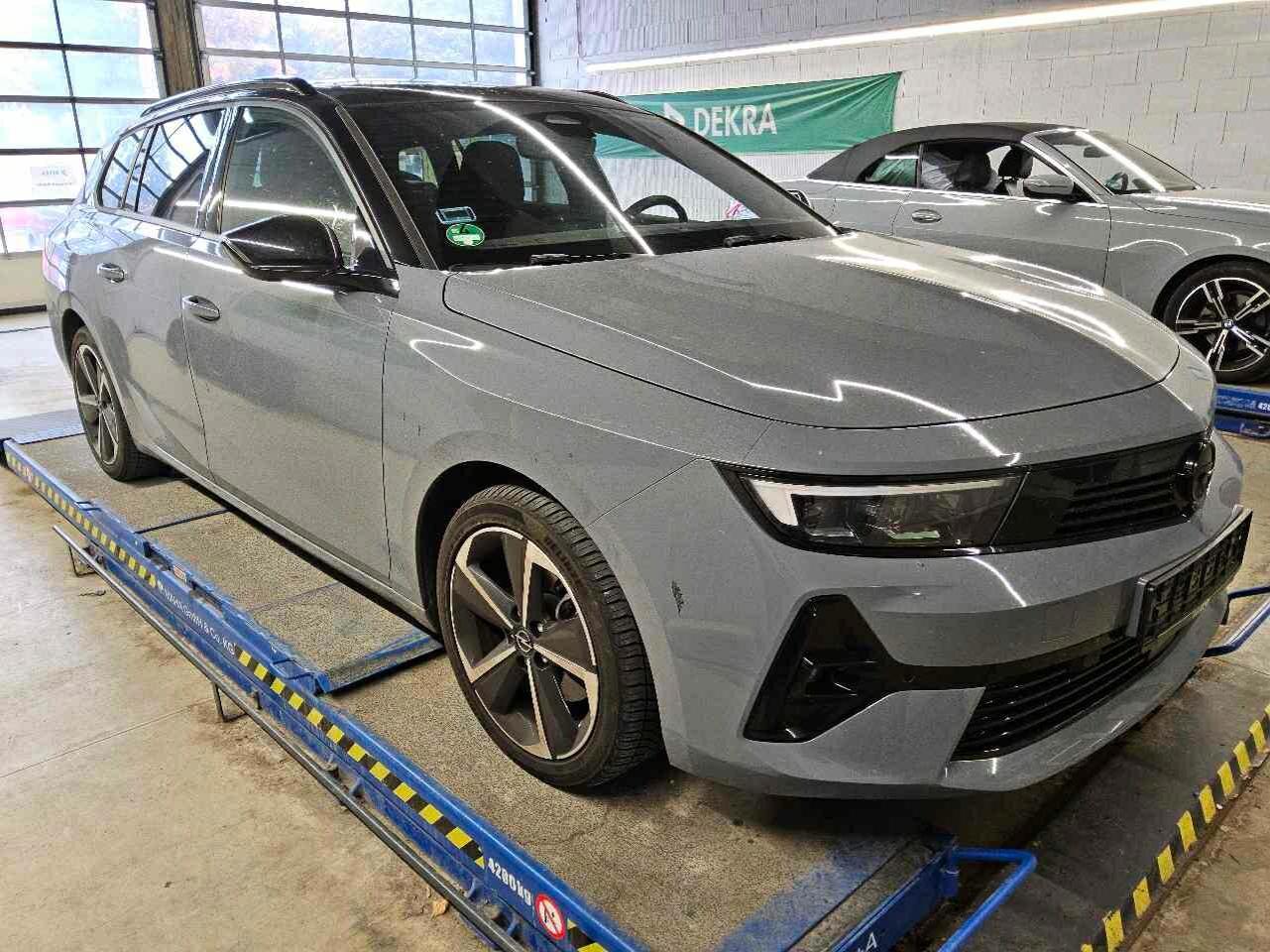 Opel Astra Sports Tourer 1.5 GS