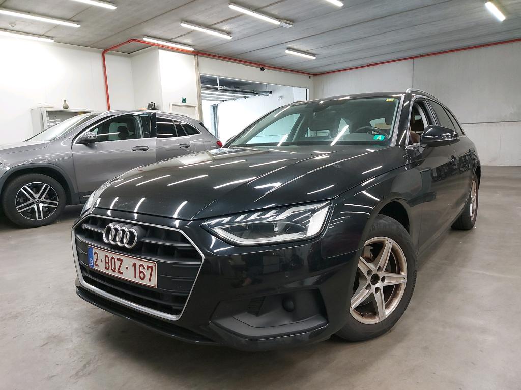 Audi A4 Avant 30 TDI Attraction