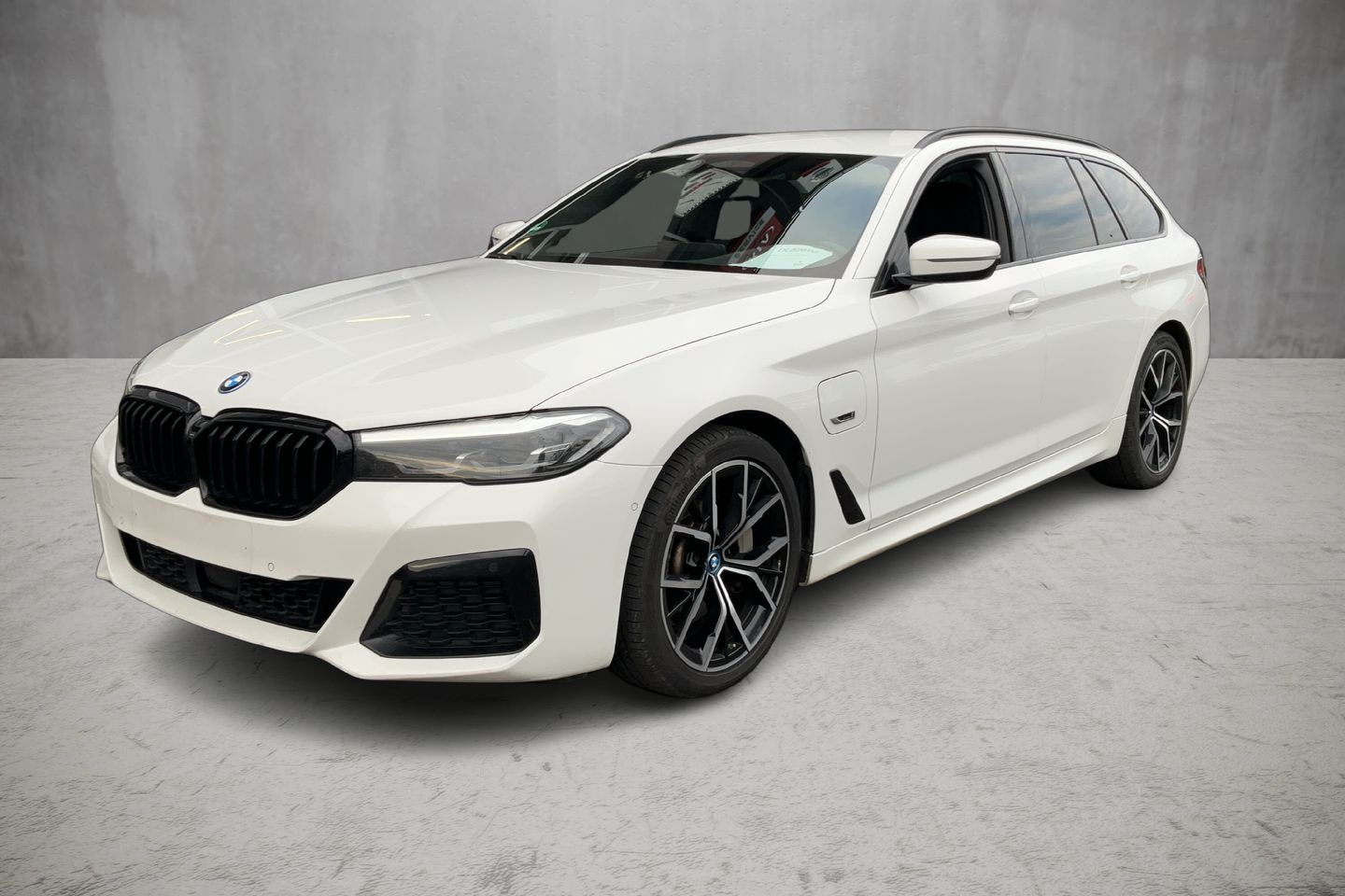 BMW 5-Series M Sport